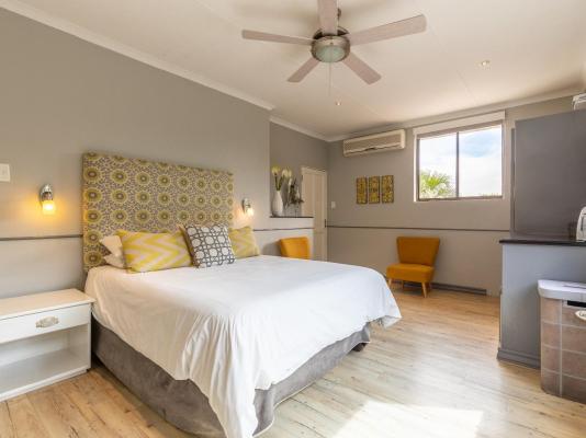 La Roca Guest House - 254506