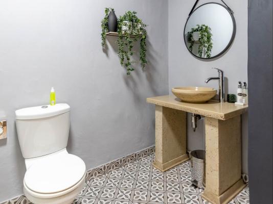 La Roca Guest House - 254508