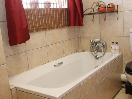 De Stallen Guest House - 254971