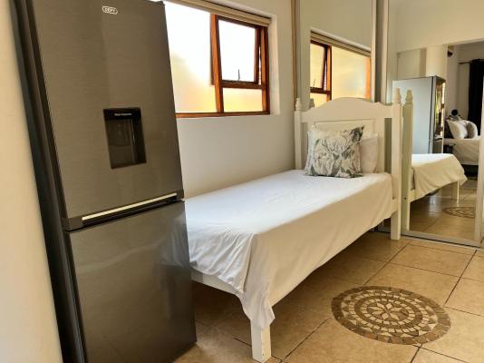 Room image 7