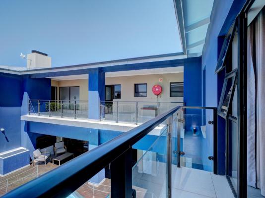 Ahoy Boutique Hotel Mandela Bay - 255055