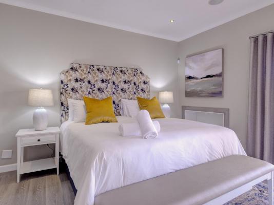 Ahoy Boutique Hotel Mandela Bay - 255084