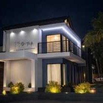 13 on Tenth - Property / Building