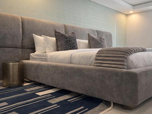 13 on Tenth - 255148