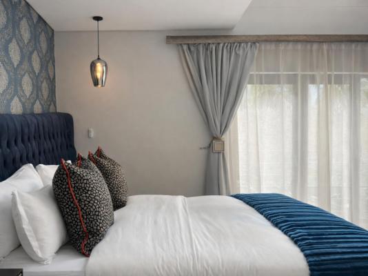 13 on Tenth - 255175