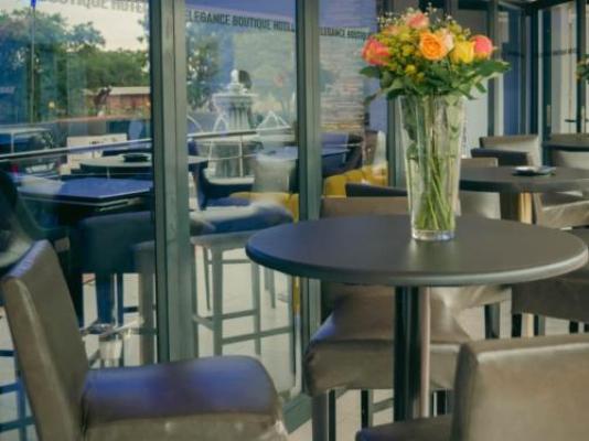 Elegance Boutique Hotel - Dining area