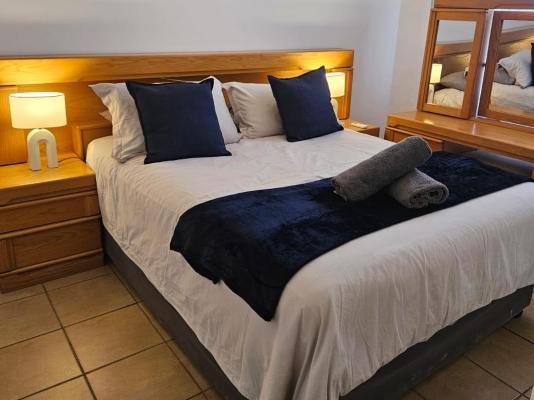 Hillton Manor Self-catering Apartments - 255334