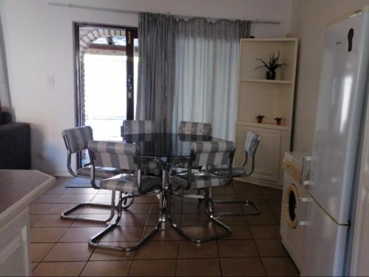 Hillton Manor Self-catering Apartments - 255341