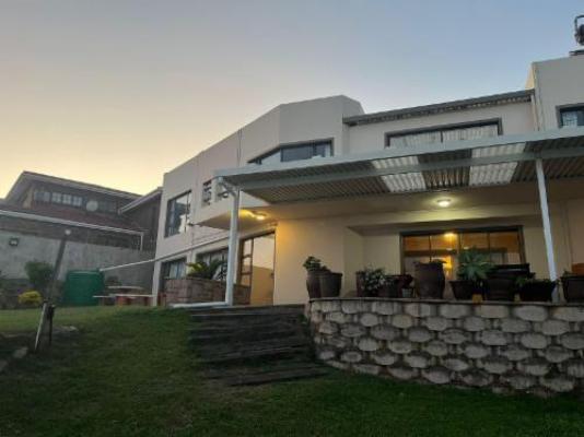 Whale's Tale - Property / Building