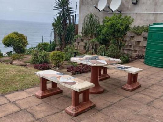 Whale's Tale - Patio