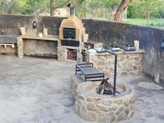 Zabini Lodge and Game Drive - Braai/BBQ facilities