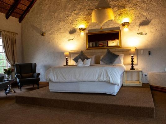 Mountain Lodge Honeymoon Room 