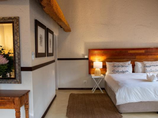 Mountain Lodge Family Room 