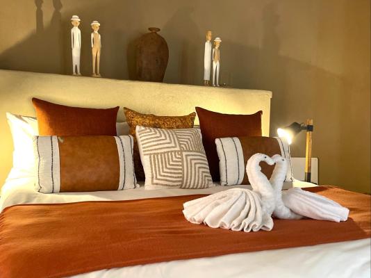 iKhaya LamaDube Game Lodge - 255742