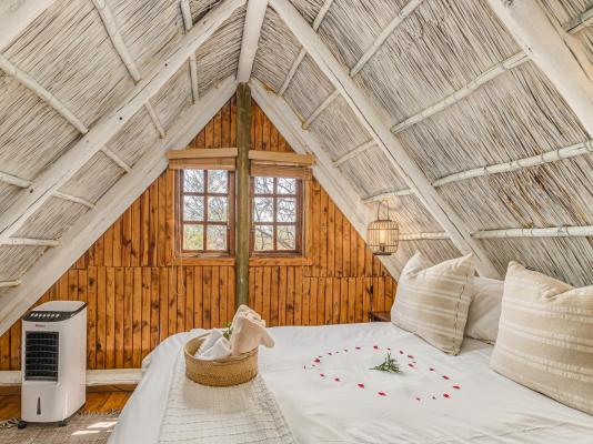 iKhaya LamaDube Game Lodge - 255751