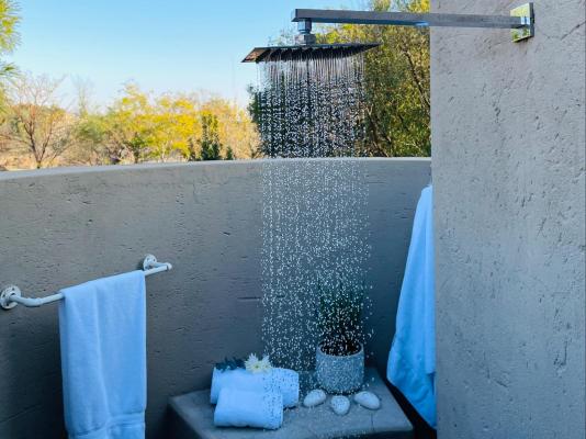 iKhaya LamaDube Game Lodge - 255775