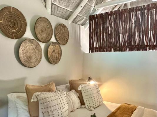 iKhaya LamaDube Game Lodge - 255790