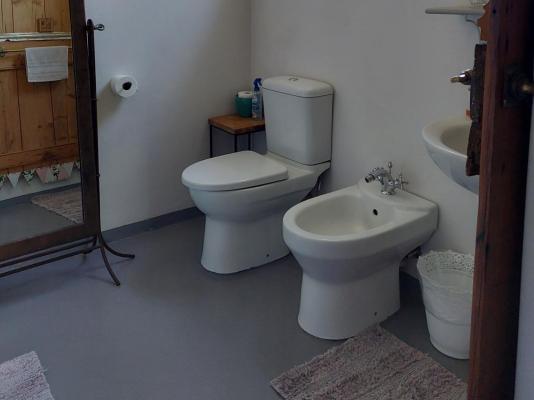 Kimi's Self Catering Guest Cottage - 256014