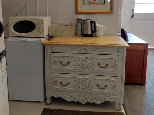 Kimi's Self Catering Guest Cottage - 256025