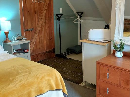 Room image 11
