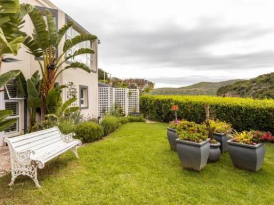 Phillip Villa - Garden