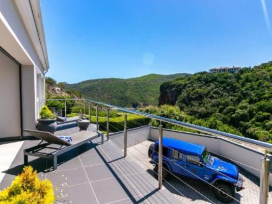 Phillip Villa - Property / Building