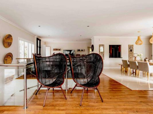 Phillip Villa - 256056