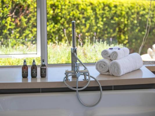 Phillip Villa - 256068