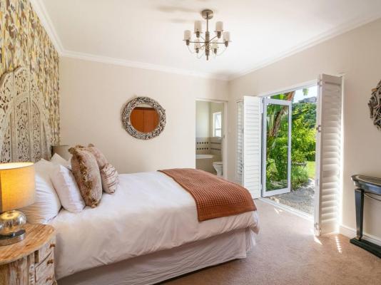 Phillip Villa - 256073