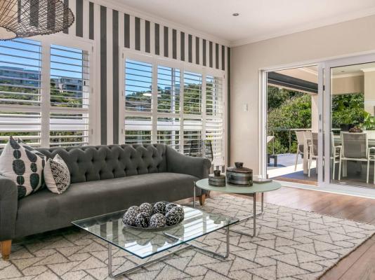 Phillip Villa - 256082