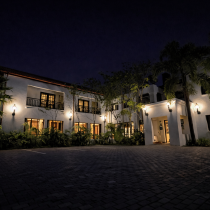 Aanmani Rose Guesthouse - 256115