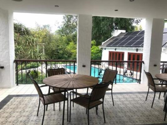 Inhle Executive Suites - Balcony/Terrace