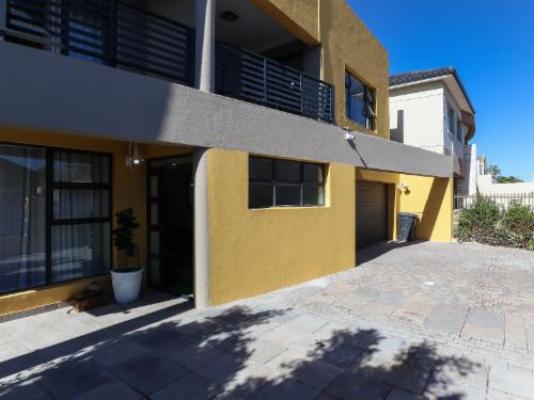 Camdale Guesthouse - Property / Building