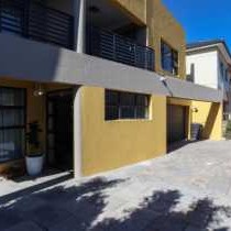 Camdale Guesthouse - Property / Building