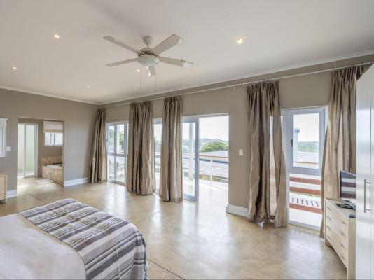 41 Ocean Ave - The Wille's - 256294