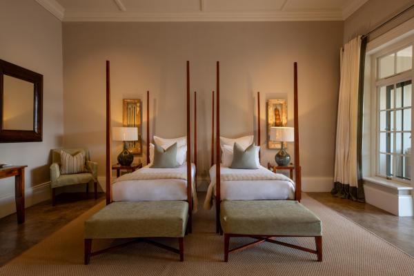 The Manor-Exclusive Use