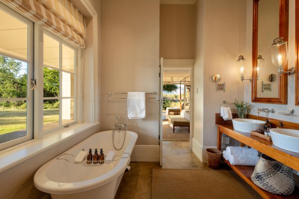 The Manor-Exclusive Use