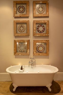 The Manor-Exclusive Use