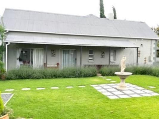 Tranquil House Bed & Breakfast - 256439