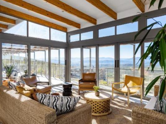 Goats Window Luxury Safari Lodge - Seating area