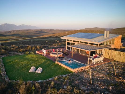 Goats Window Luxury Safari Lodge - 256574