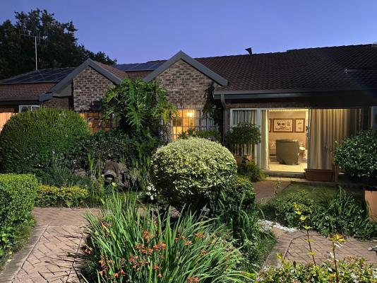 Anne's Place - 256603