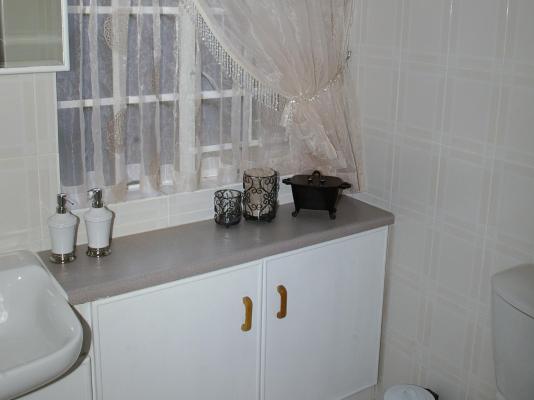 Anne's Place - 256605