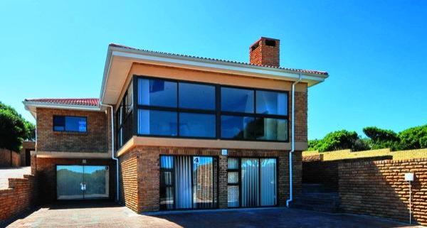 Great White Accommodation - 256640