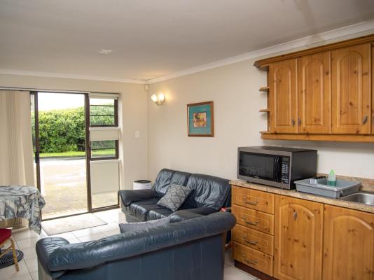 Great White Accommodation - 256670