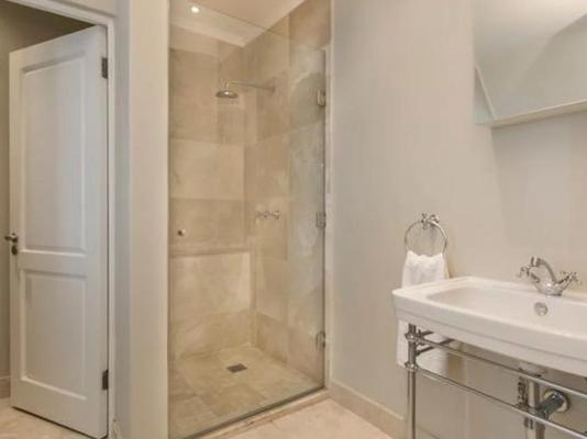 Oxford Healthcare Retreat - 256698