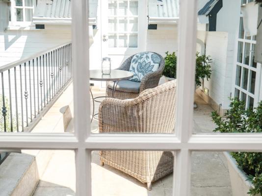 Oxford Healthcare Retreat - 256701