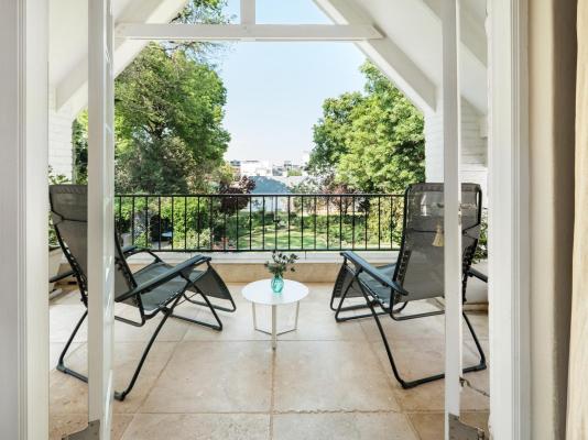 Oxford Healthcare Retreat - 256731