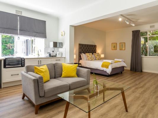 Oak Manor Boutique Guest House - 256858