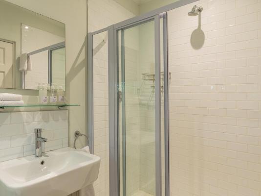 Oak Manor Boutique Guest House - 256897